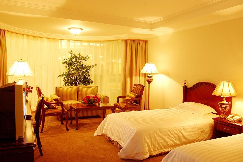 New Gloria Plaza Garden Hotel Harbin Room photo